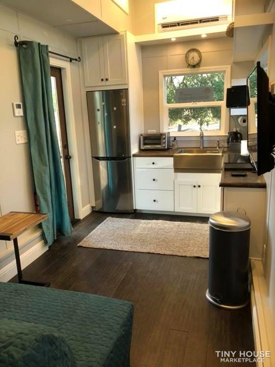 Brand new deluxe Tiny House - 8 X 24' - Turn Key! - Image 3 Thumbnail