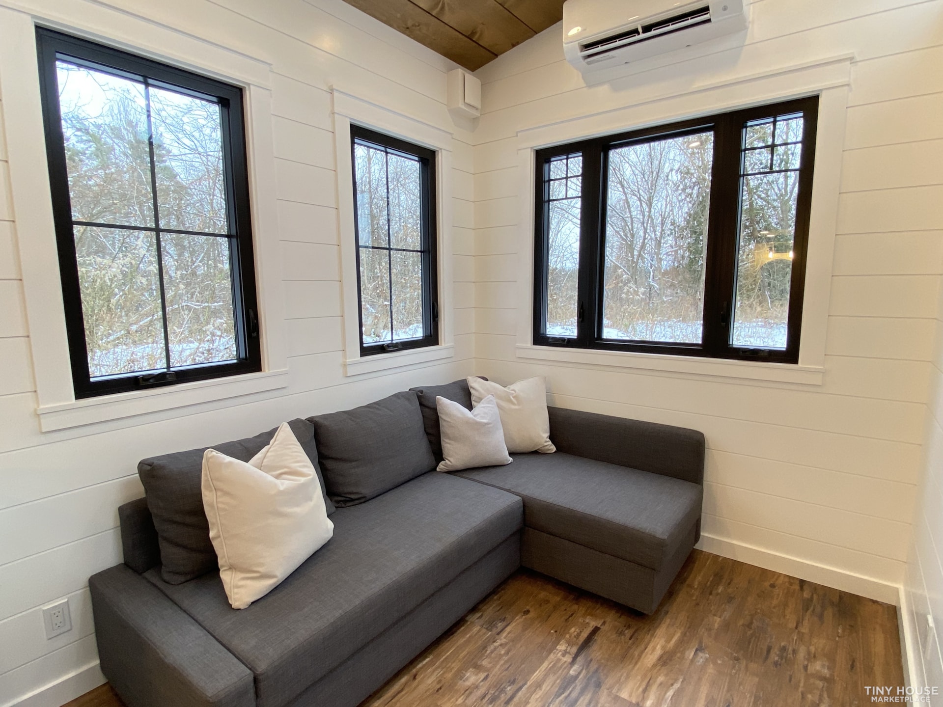 Brand New Luxury Tiny Home for Sale - Image 4 Thumbnail