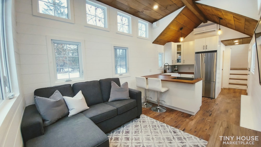 Brand New Luxury Tiny Home for Sale - Image 3 Thumbnail
