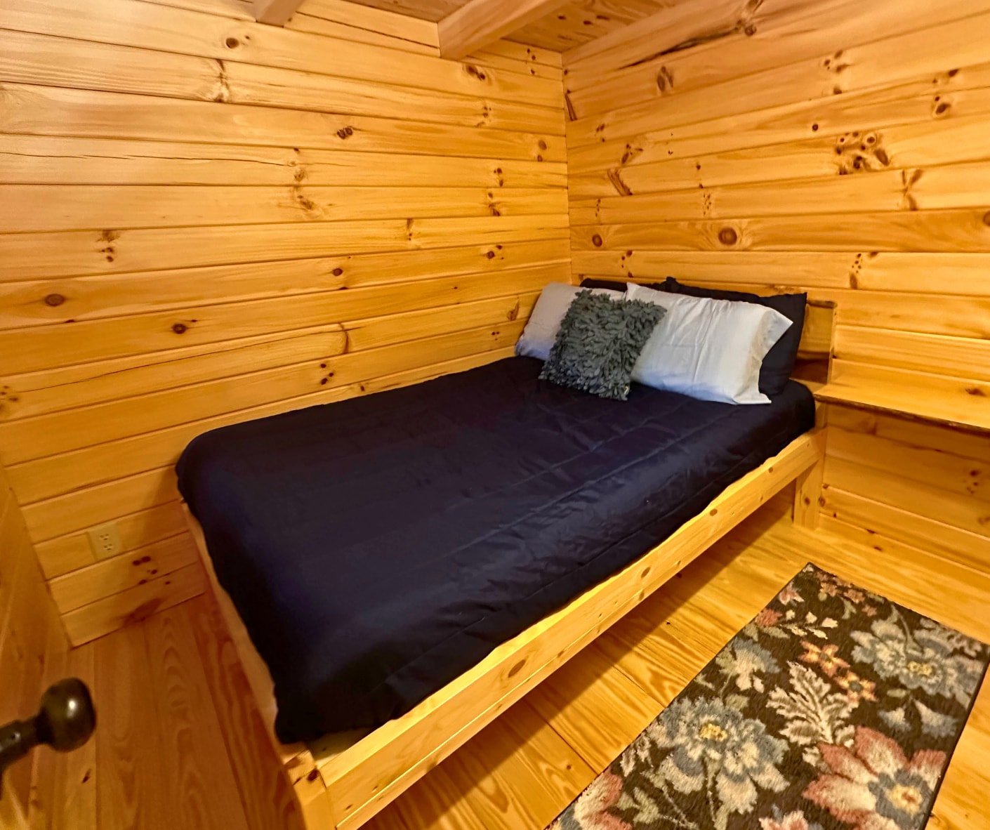 Rancher Log Cabin Park Model-$78,000 - Image 3 Thumbnail