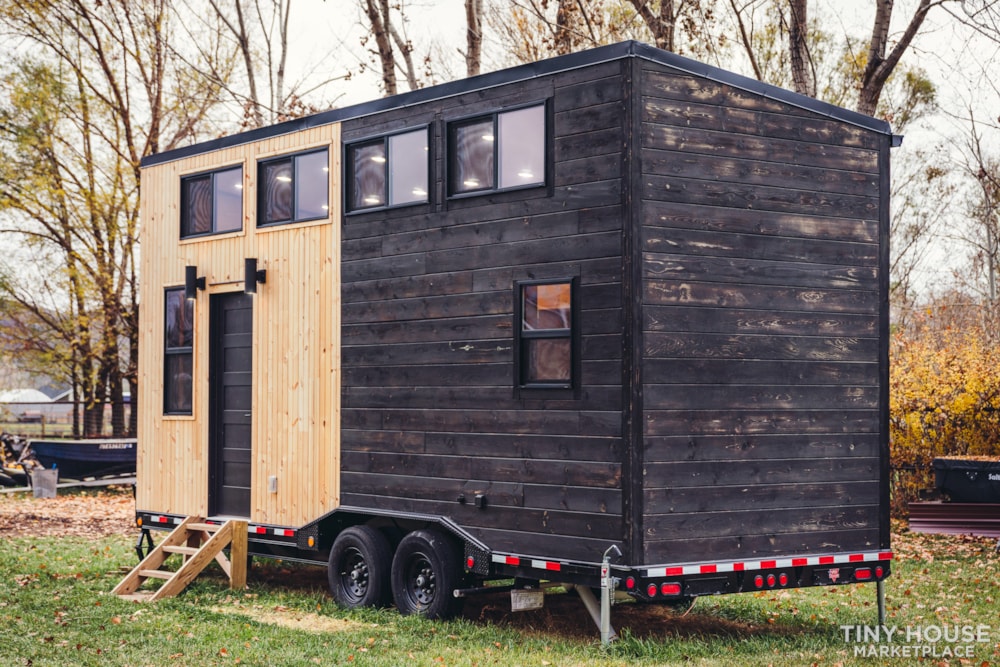 Brand New Tiny Home! - Image 2 Thumbnail