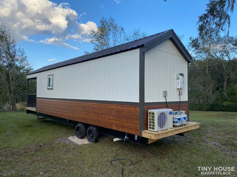 Brand New Tiny Home for Sale - Image 4 Thumbnail