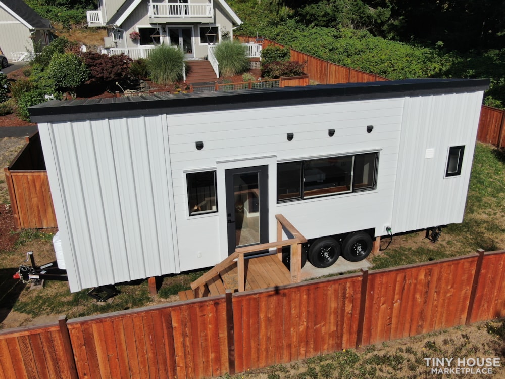New Tiny Home The Olympus 30 Feet - Image 2 Thumbnail