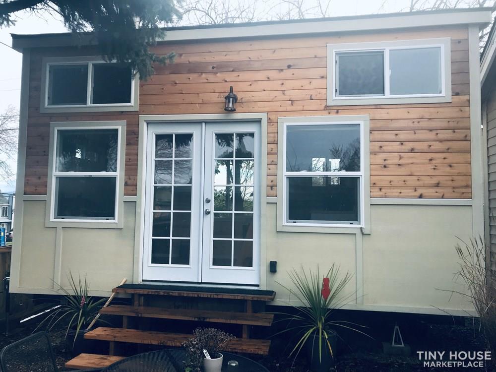 Brand new tiny house on wheels  - Image 2 Thumbnail