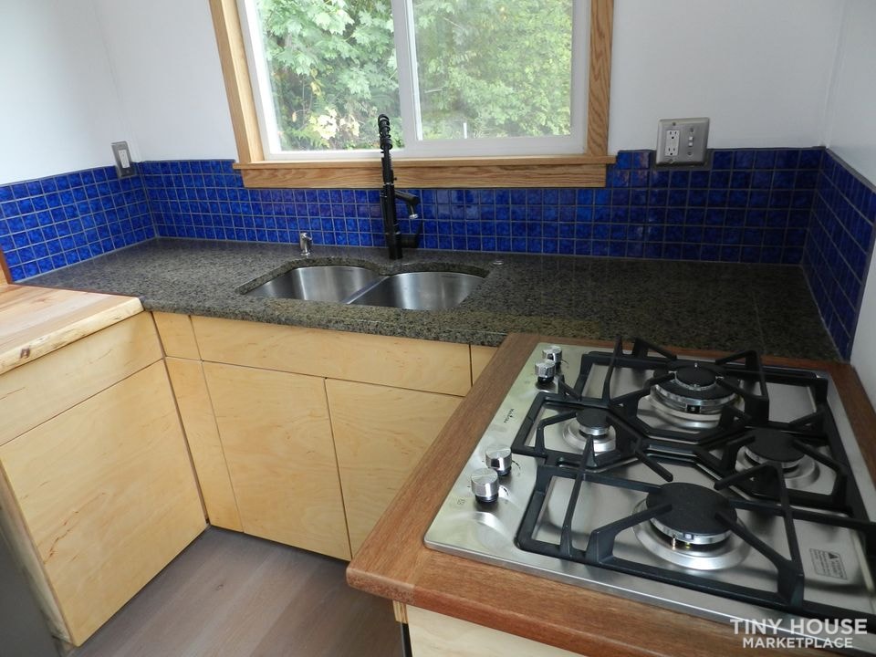 Brand New Tiny House on Wheels - Image 2 Thumbnail