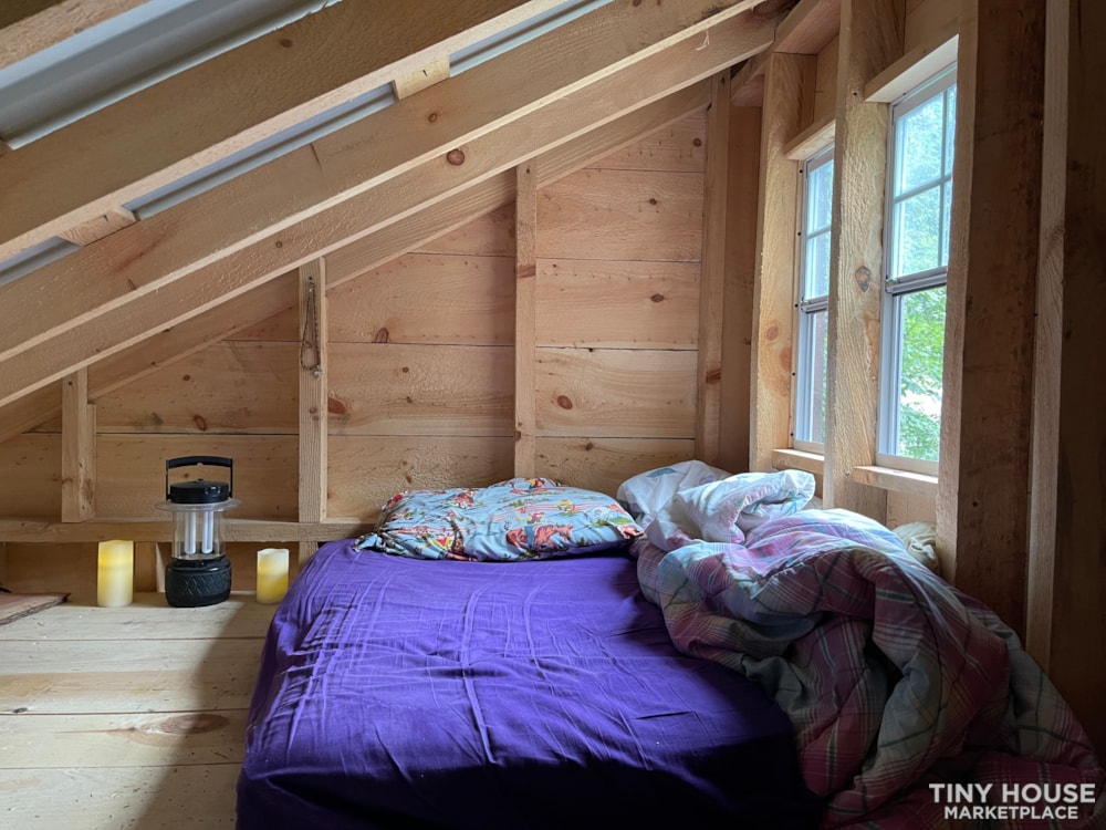Brand New Tiny House Pro-Built With Loft and Electricity 8L x 10W x 13.6H