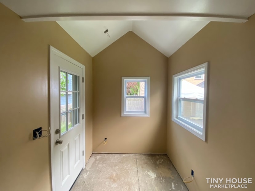 Brand New Tiny House Shell - Image 4 Thumbnail