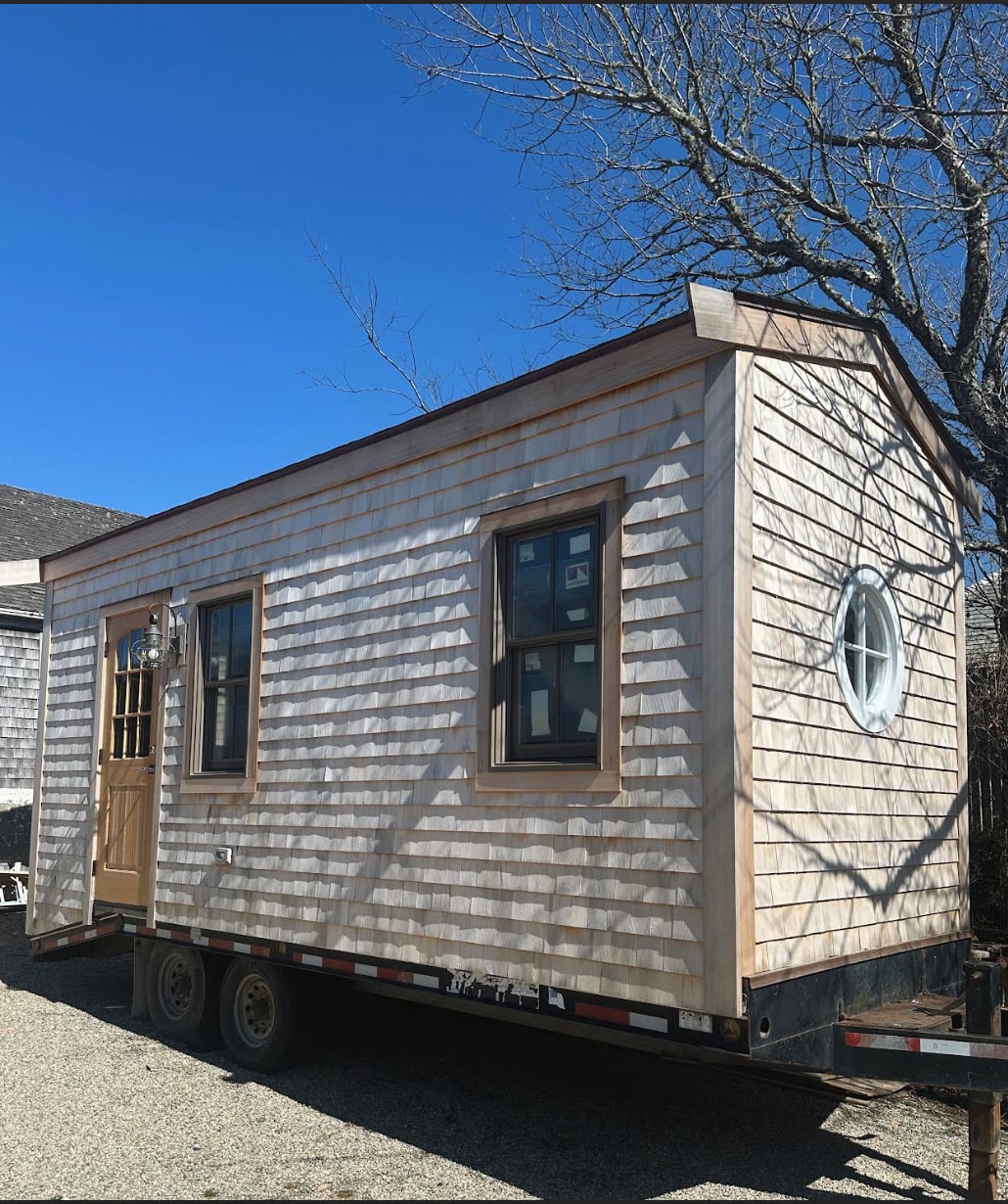 brand new tiny house ~ studio style layout, custom built.  - Image 2 Thumbnail