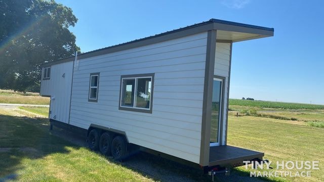 NEW 300sq foot TINY HOME on TRAILER!  - Image 3 Thumbnail