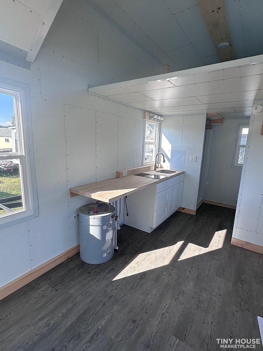 Brand New Tiny w/ Vaulted Ceiling & Bay Window & Built by Incredible Tiny Homes! - Image 3 Thumbnail