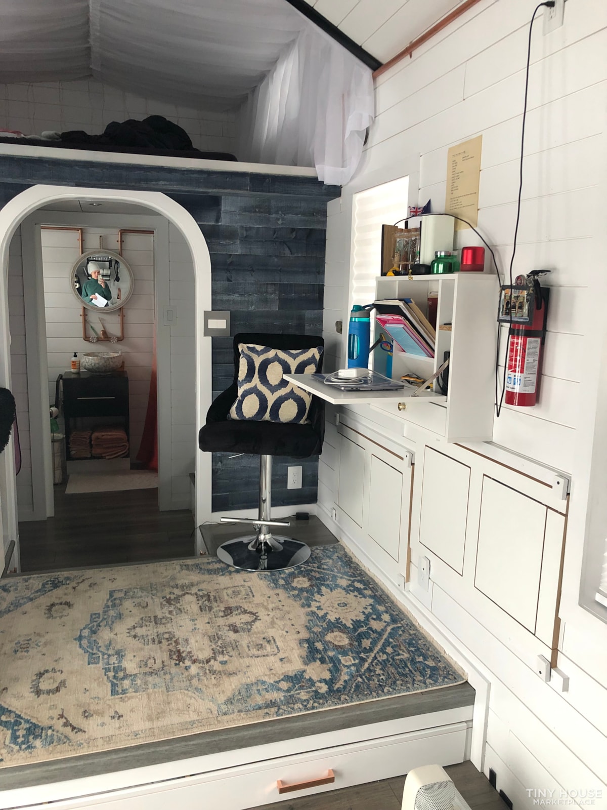 Bright and Spacious Tiny Home on Wheels - Image 4 Thumbnail