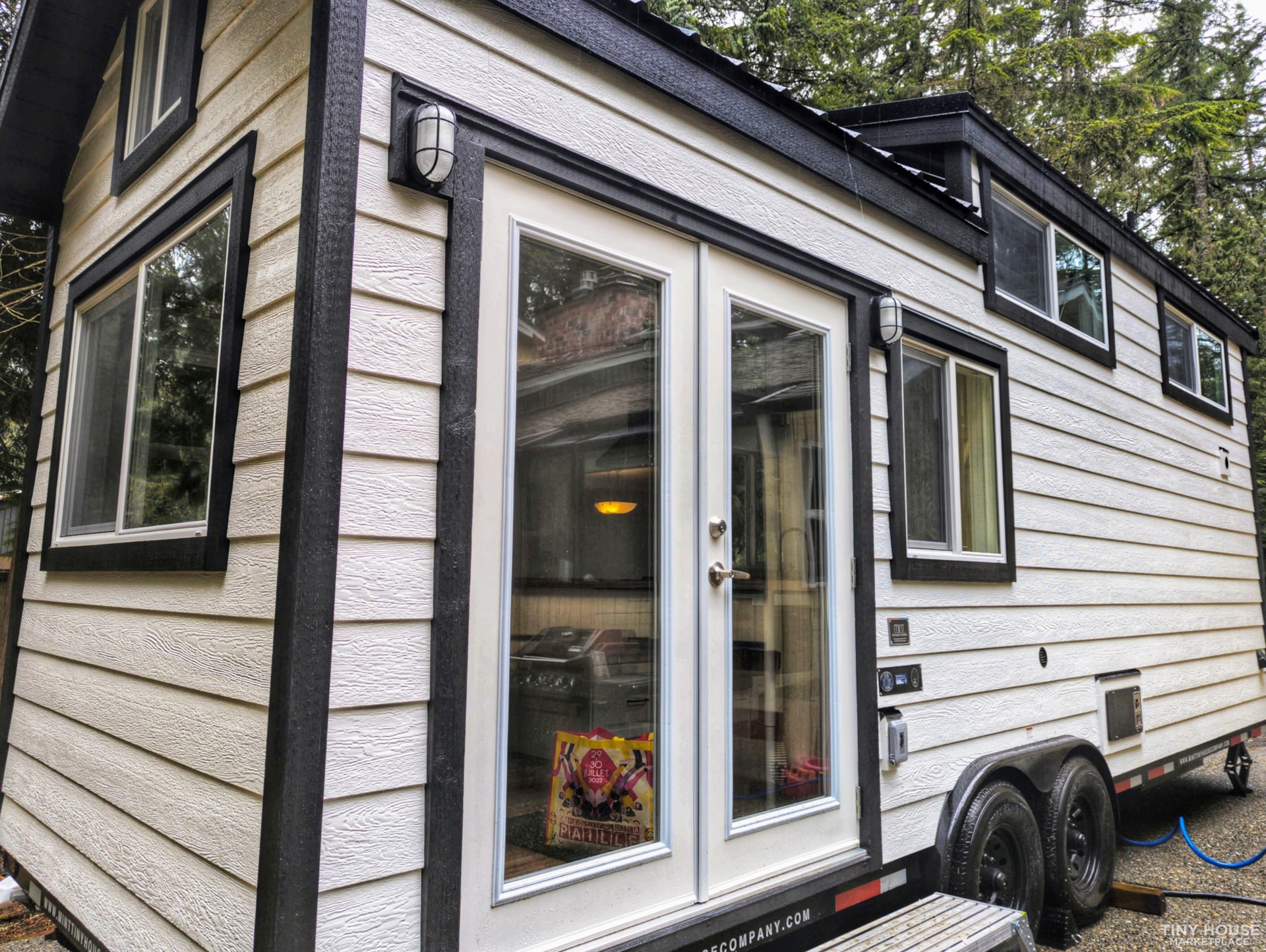 Bright Modern 26' Tiny House With Full Kitchen And Bathroom Ready To Live In - Image 2 Thumbnail