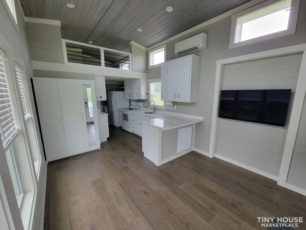 Built in 2021 Tiny House on a Trailer - Image 1 Thumbnail