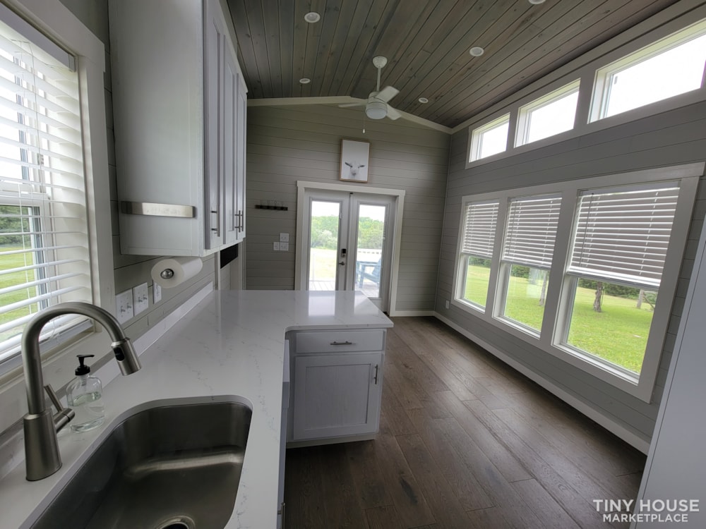 Built in 2021 Tiny House on a Trailer - Image 4 Thumbnail