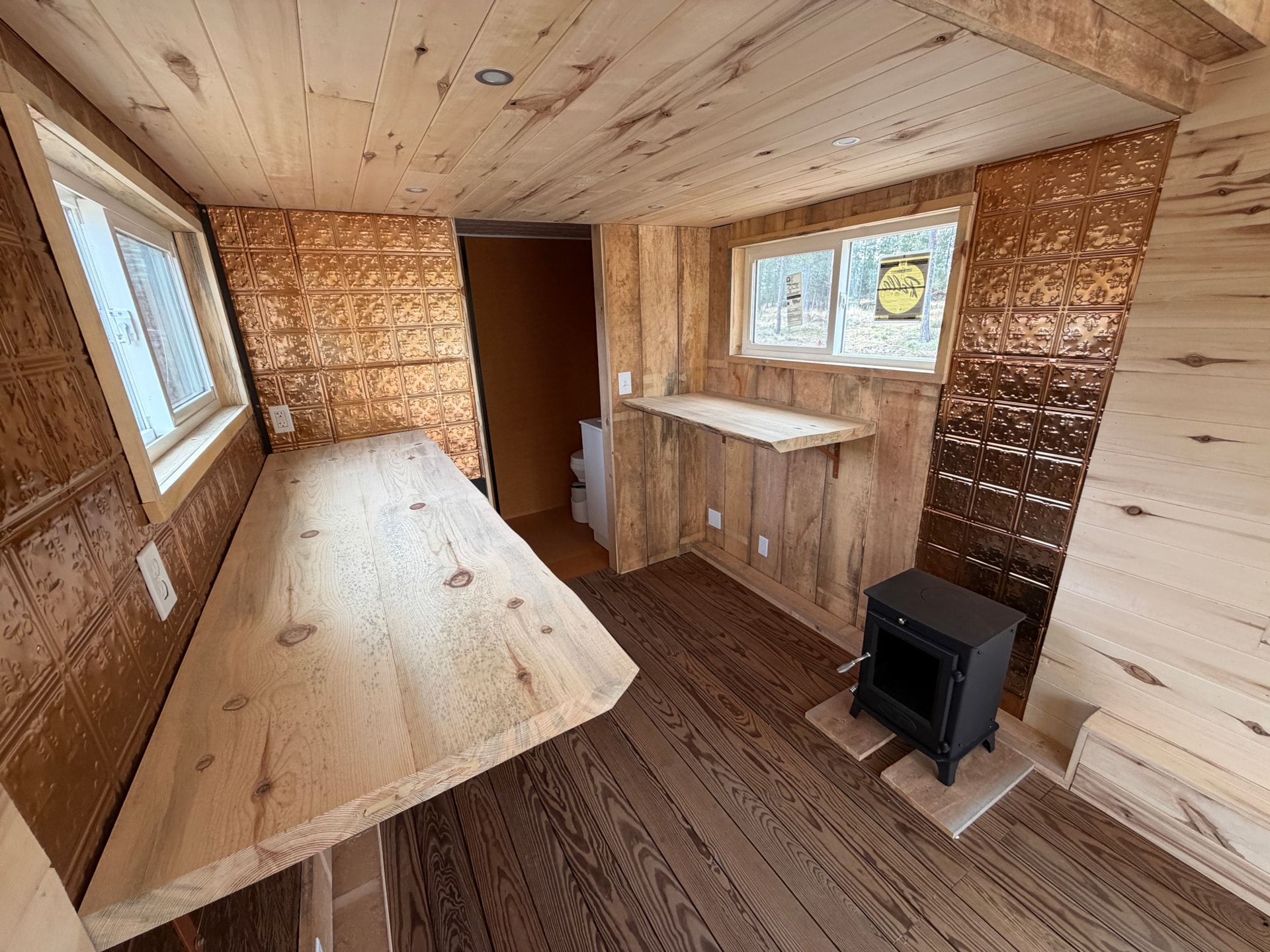 Built to be the best! 24' tiny house + 1 acre of Black Hills Land boarding BLM - Image 4 Thumbnail