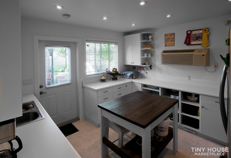 Bunkhouse/Home Office - Image 2 Thumbnail
