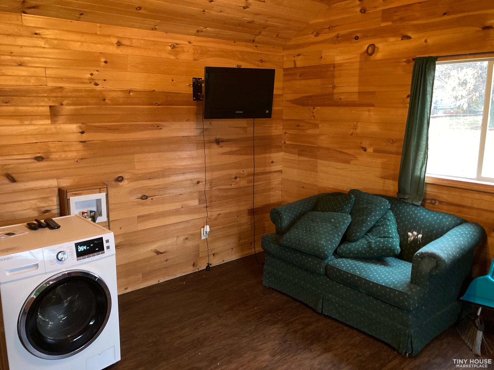 Cabin House in Altamont Kansas - Image 4 Thumbnail