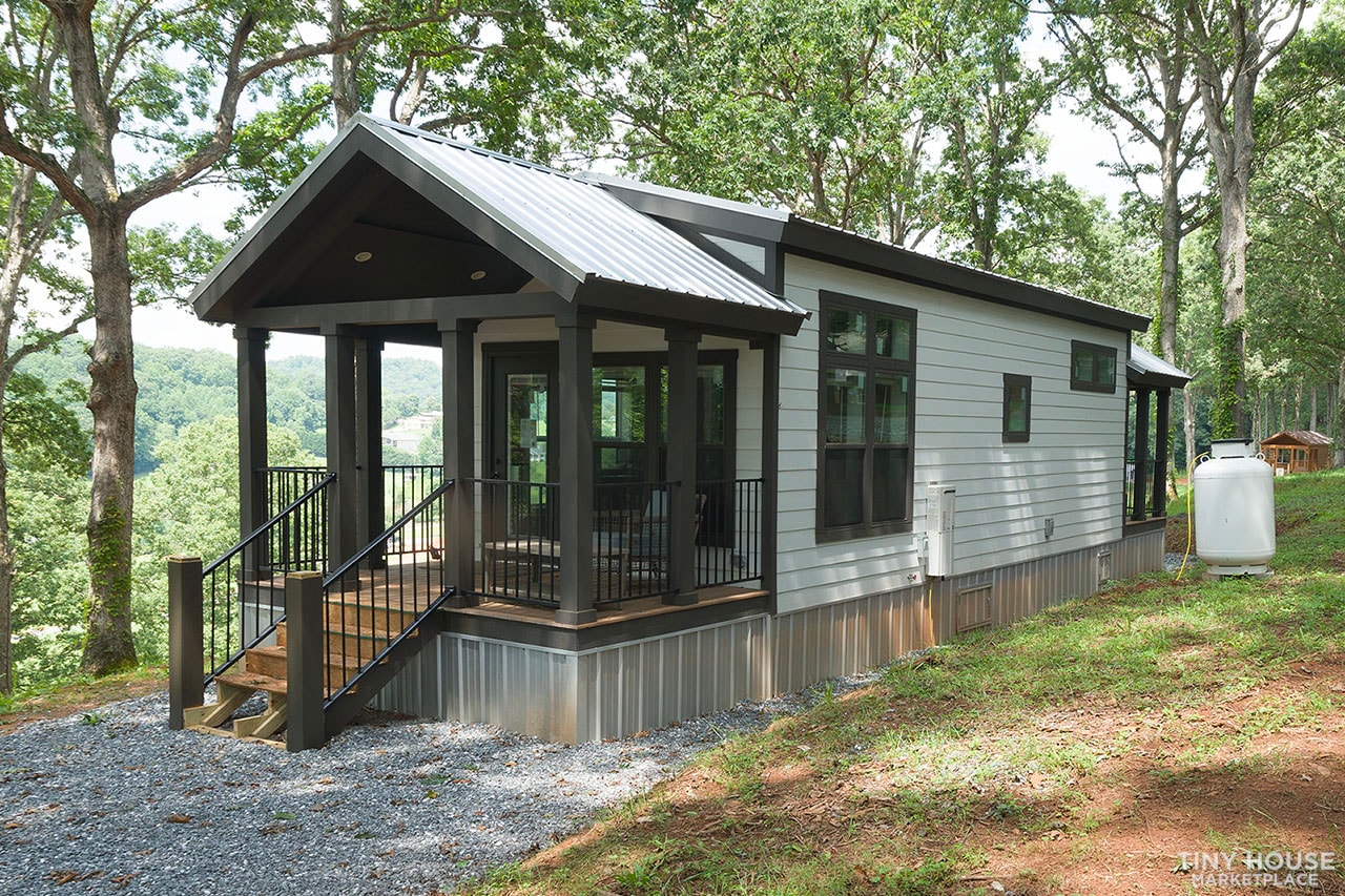 Clayton Cahaba on Private 0.37 acre Lot in Franklin, NC 28734