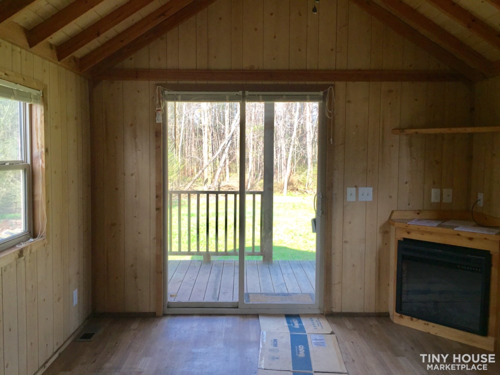 Cedar-sided park model tiny home stationed on one acre in rural West Tenn. - Image 3 Thumbnail