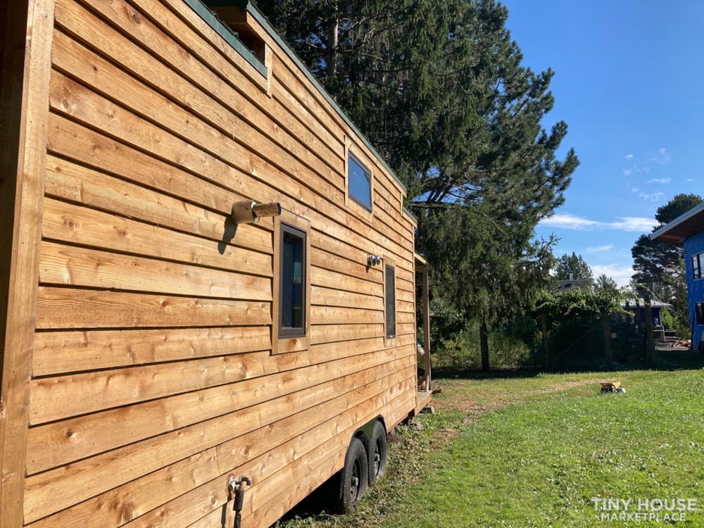 Cedar Sided Tiny Dream Home - Image 3 Thumbnail