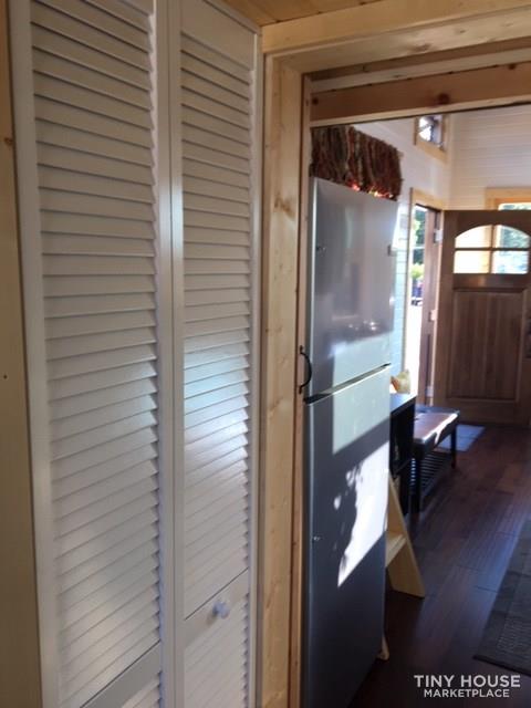 Cedar Siding Tiny House - Image 4 Thumbnail