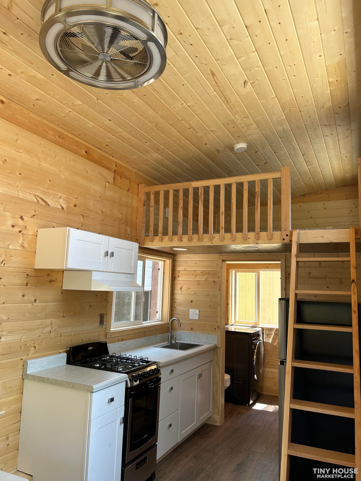 Certified 24' Tiny House - Image 3 Thumbnail