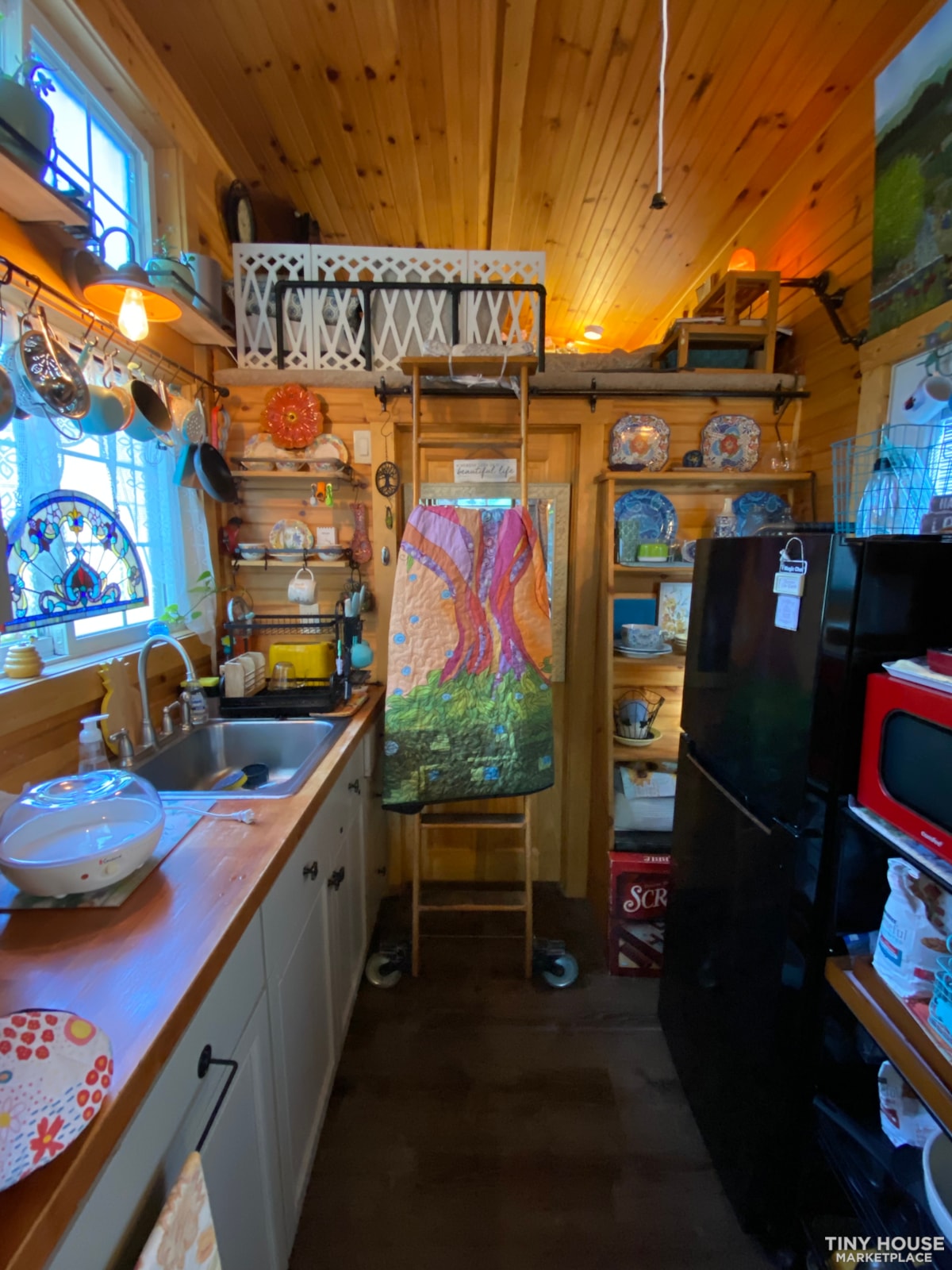 Charming custom built Tiny House with creek views  - Image 3 Thumbnail