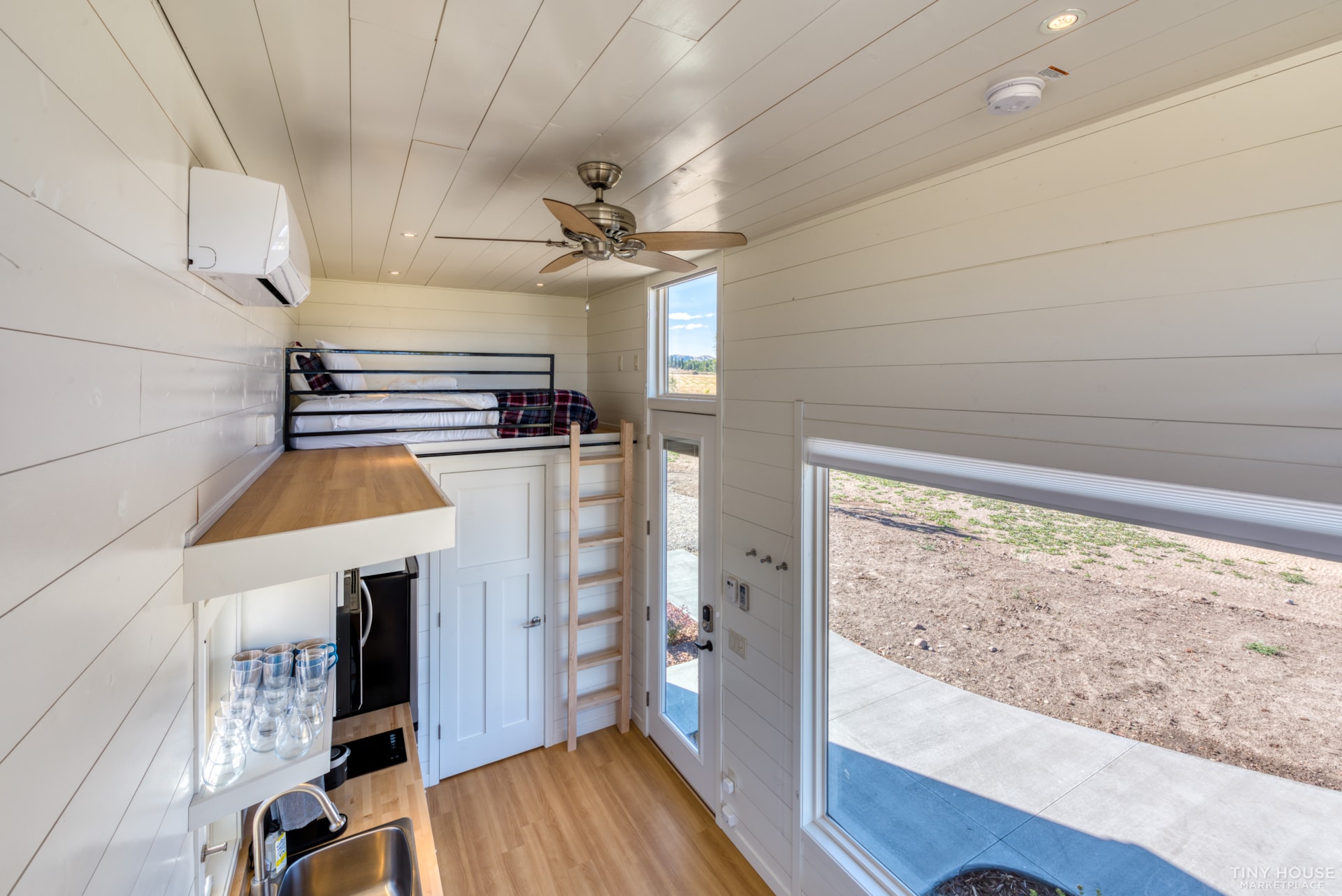 Charming ESCAPE Tiny Home - Image 3 Thumbnail