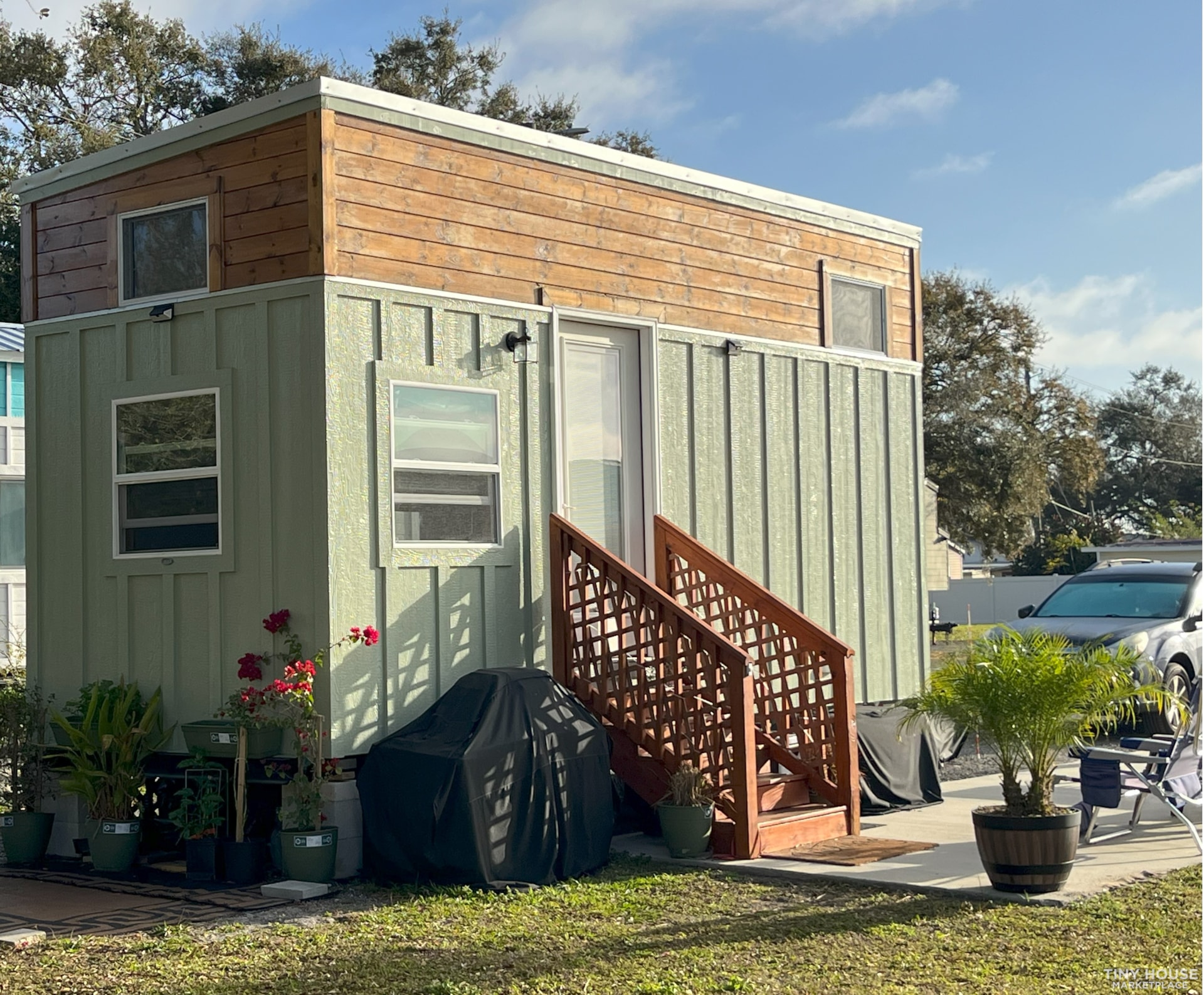 NEW PRICE! Charming, Move-In Ready Tiny House on Wheels For Sale - Image 2 Thumbnail