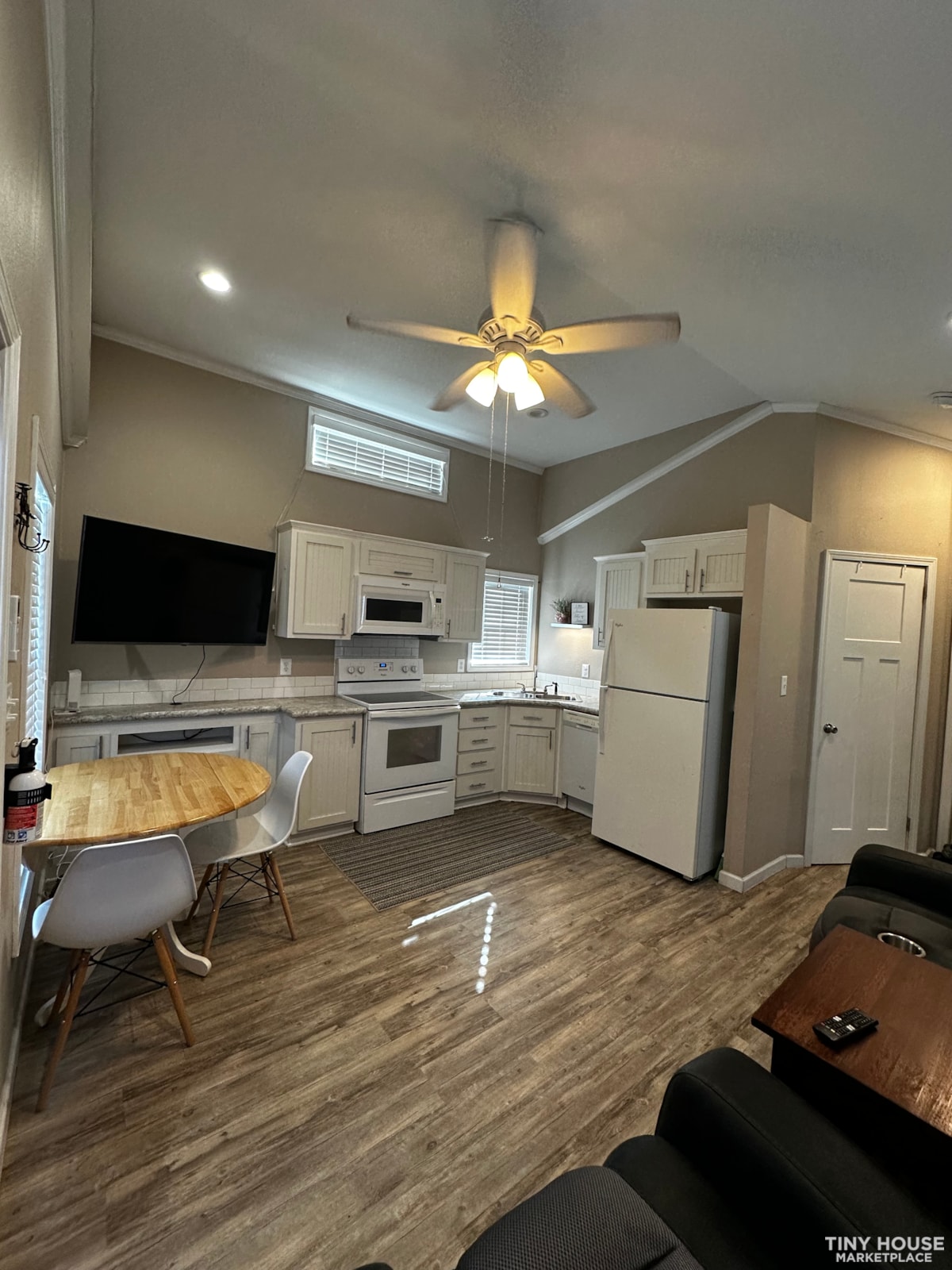 Charming Tiny Home for sale  - Image 4 Thumbnail