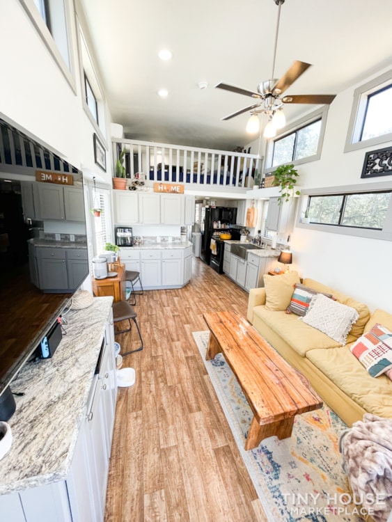 Charming Tiny Home For Sale in Austin, TX - Image 4 Thumbnail