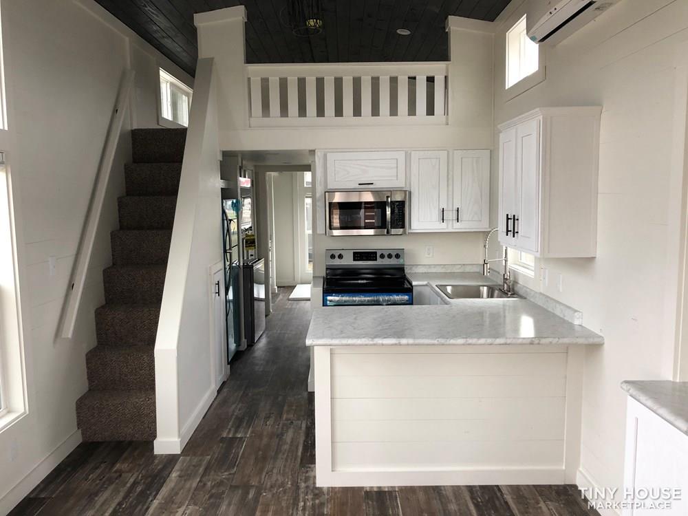 Clayton Tiny Homes, SeaBeeze Model - Image 2 Thumbnail