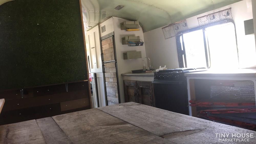 Clover the Converted School Bus/Skoolie FOR SALE  - Image 3 Thumbnail