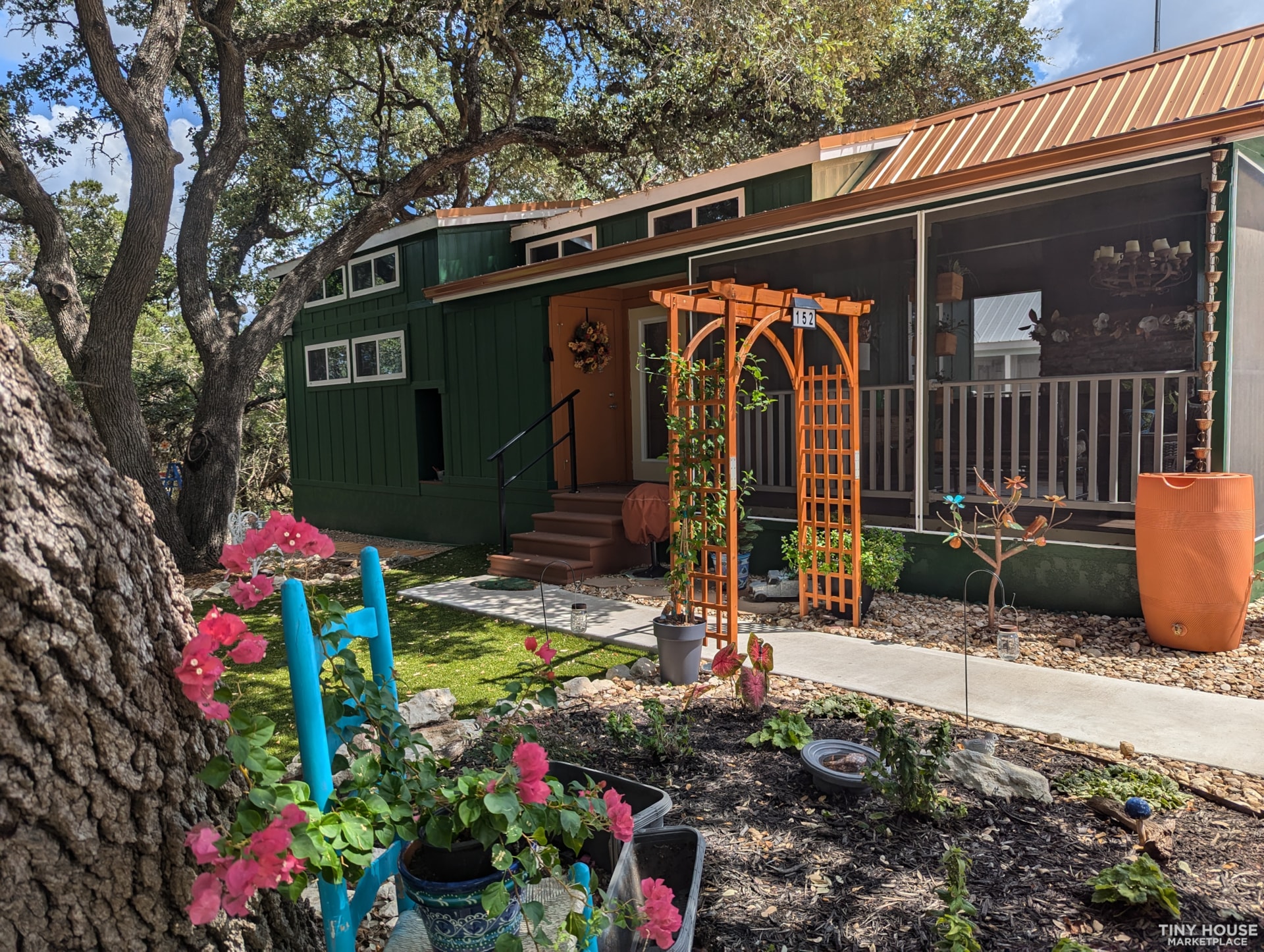 Come Home to a Tiny Home in the Country! - Image 4 Thumbnail