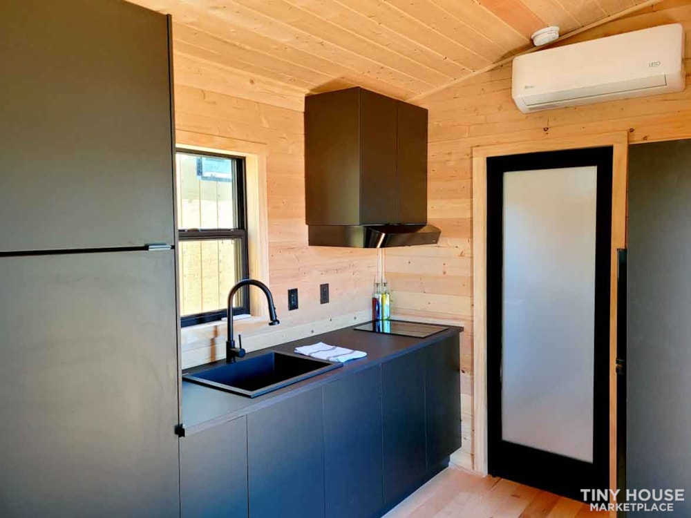 Scandinavian Tiny House by Cahill Works - Image 4 Thumbnail