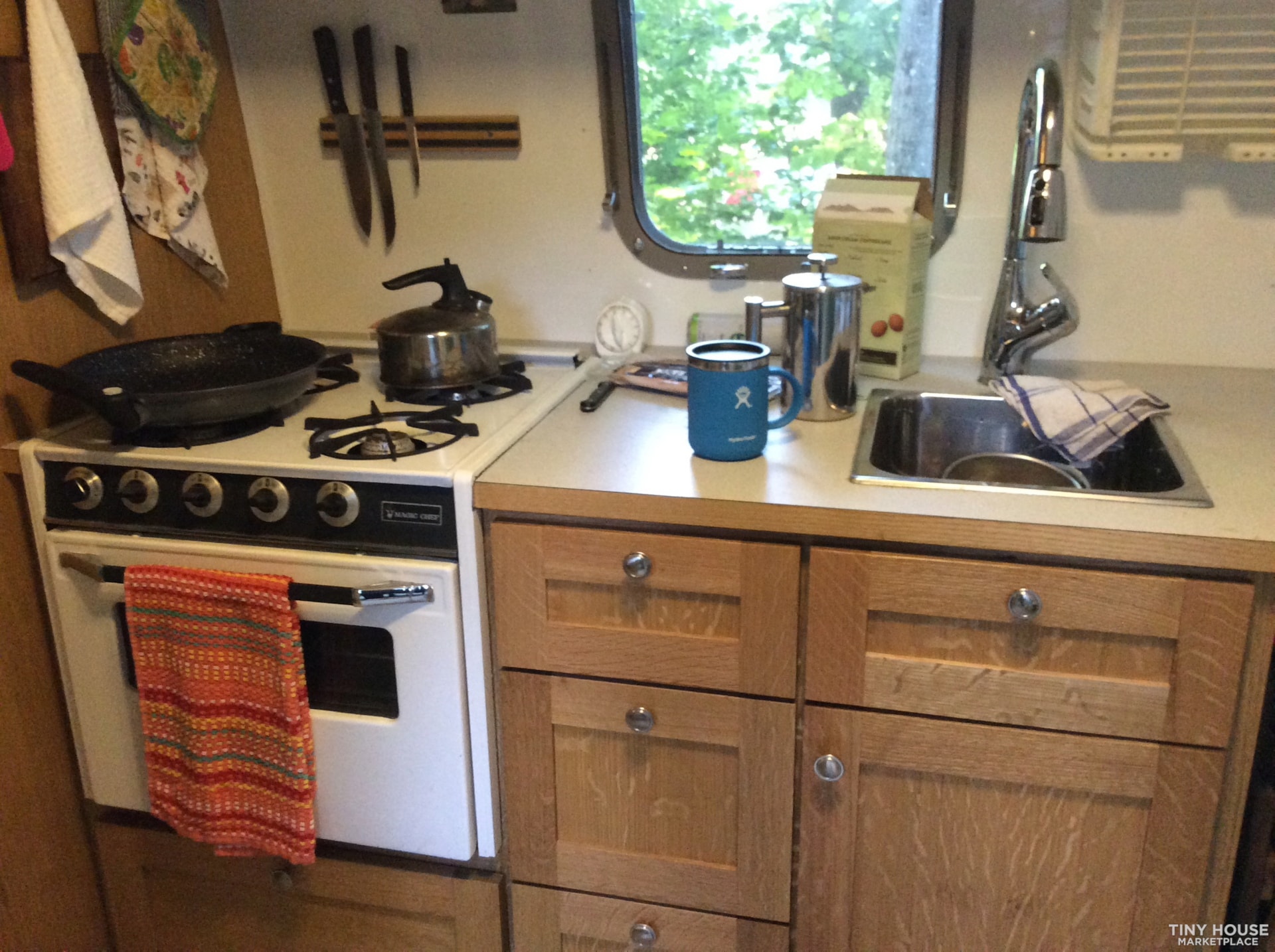 Completely renovated 1977 Airstream Argosy, move with the seasons  - Image 4 Thumbnail