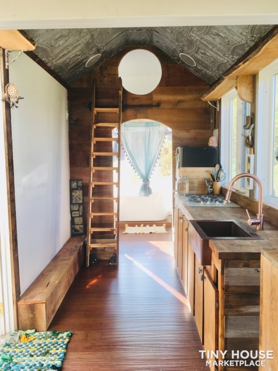 Contemporary Rustic Tiny House on Wheels built out of Recycled Materials. - Image 2 Thumbnail