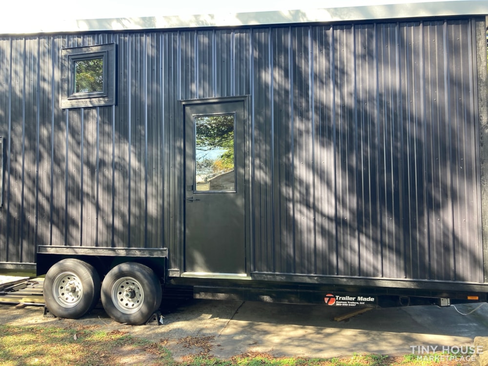 Contemporary Tiny Home - Image 4 Thumbnail