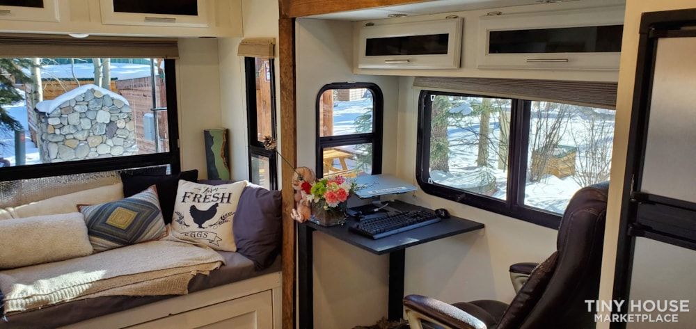 Converted 5th Wheel - Image 2 Thumbnail