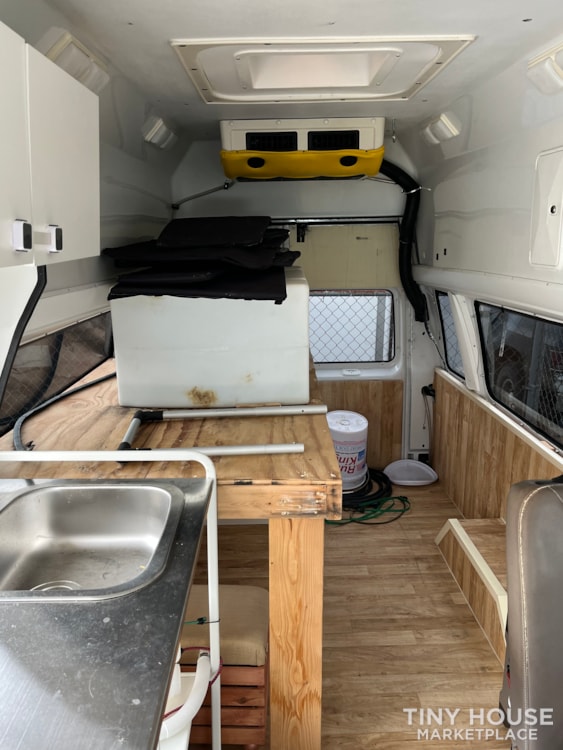 Converted Sleeper Van - High-Top 2009 Ford E-350/Extended Cab Econovan  - Image 2 Thumbnail
