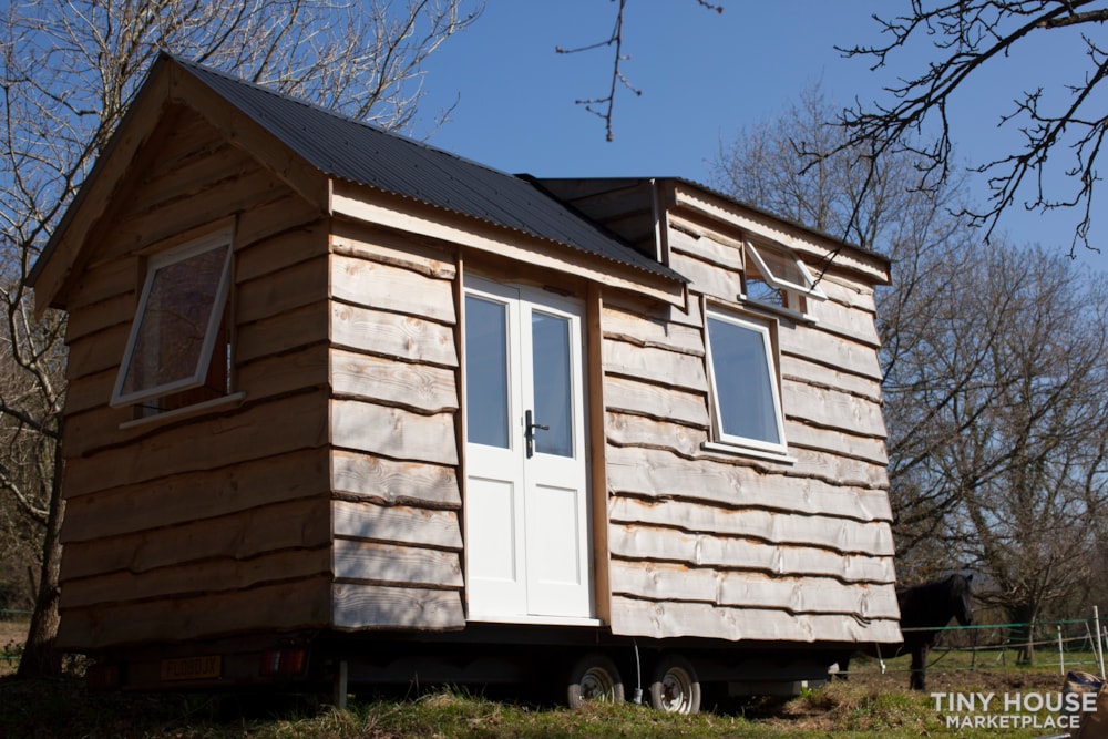 Cosy tiny house  - Image 1 Thumbnail