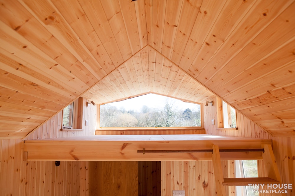 Cosy tiny house  - Image 3 Thumbnail