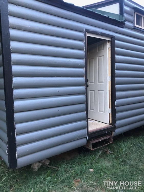 Cozy Cottage Manufactured Home  - Image 3 Thumbnail