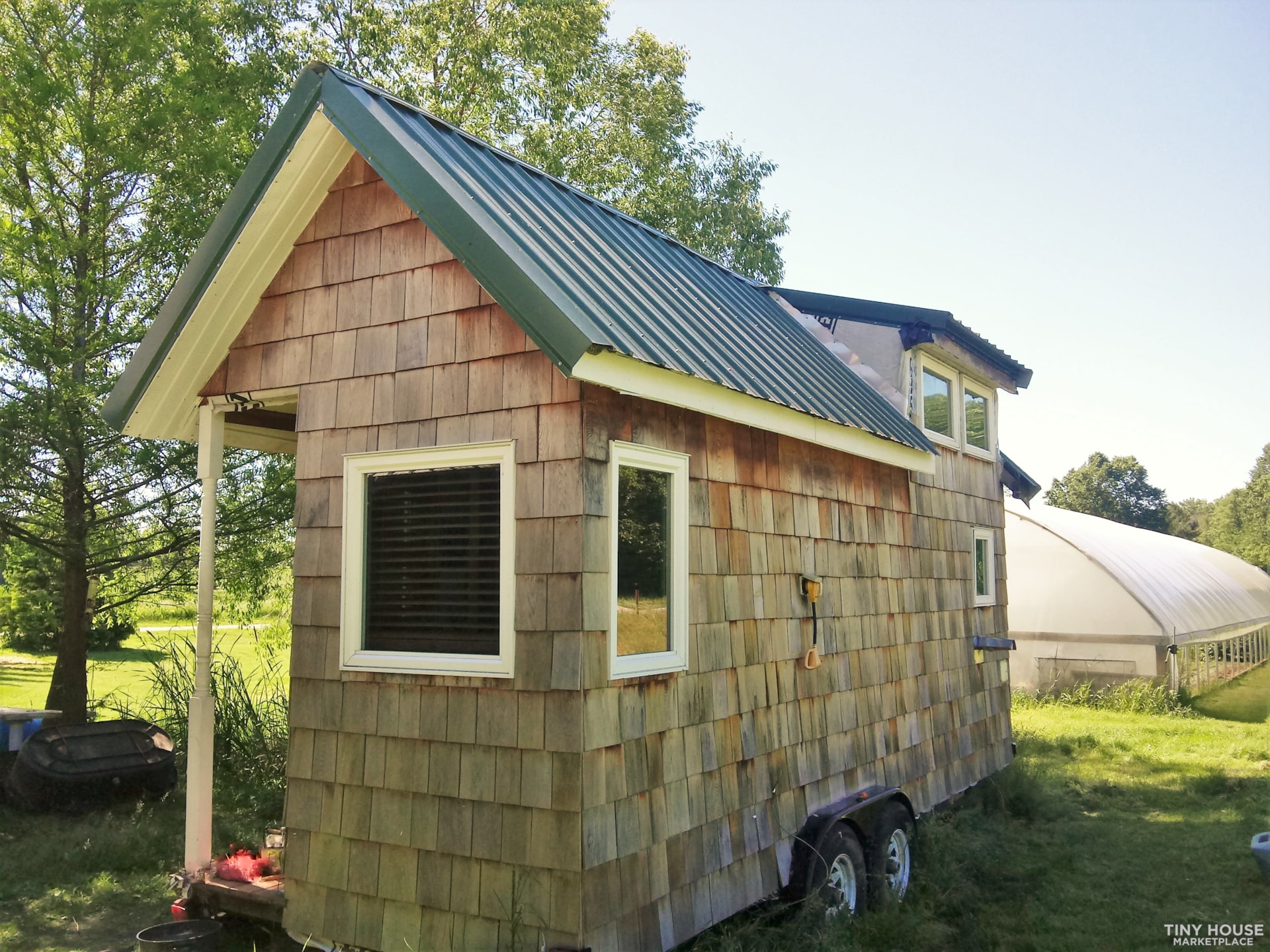 PRICE REDUCED Cozy Custom Tiny House Perfect for Artists, Farmers and Chefs - Image 2 Thumbnail