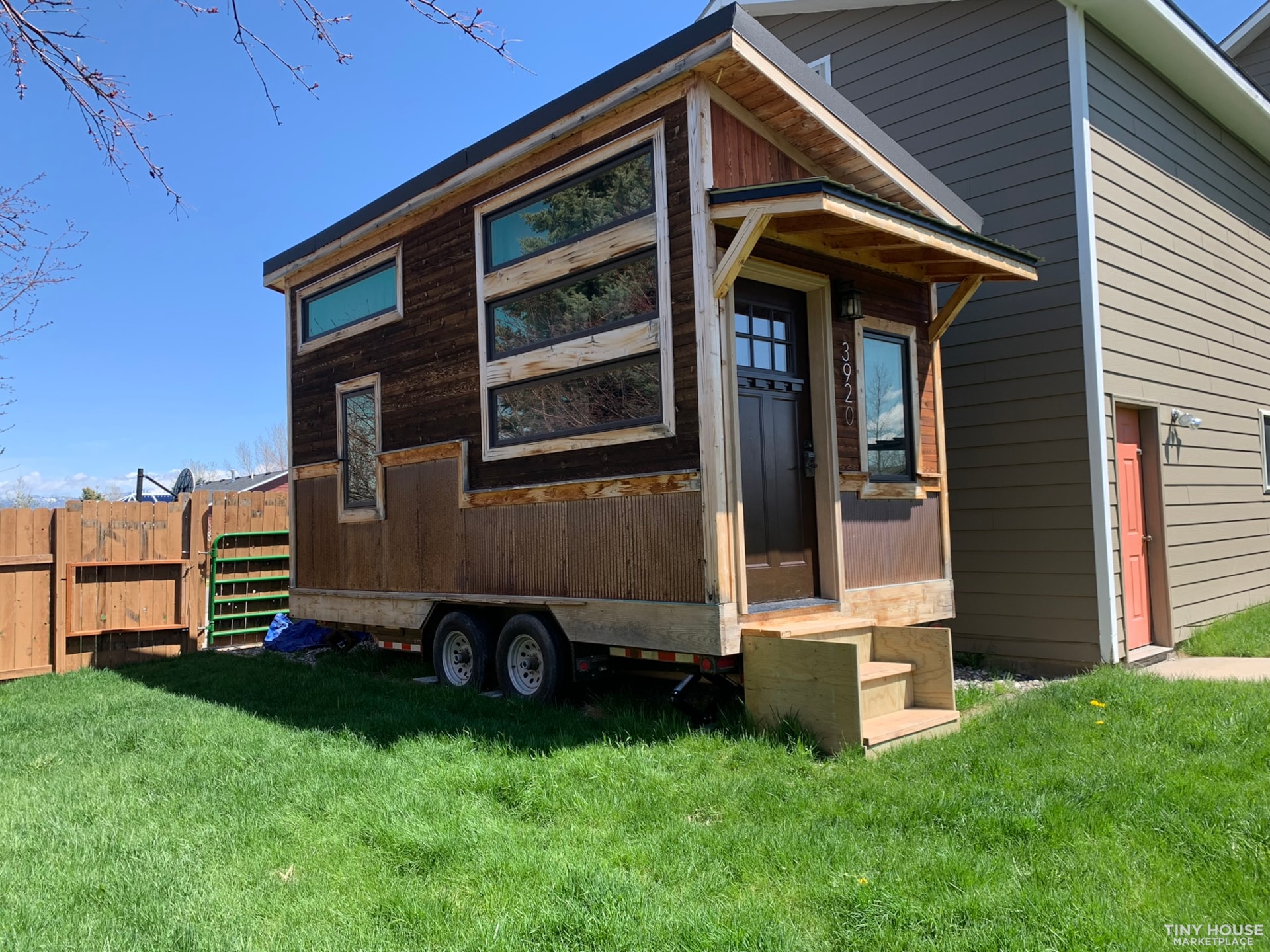Cozy Montana Tiny House 