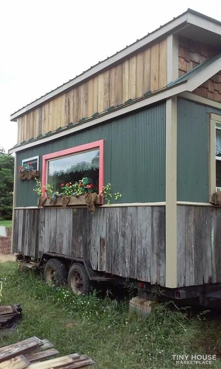 CRAFTSMAN STYLE TINY HOME - Image 2 Thumbnail