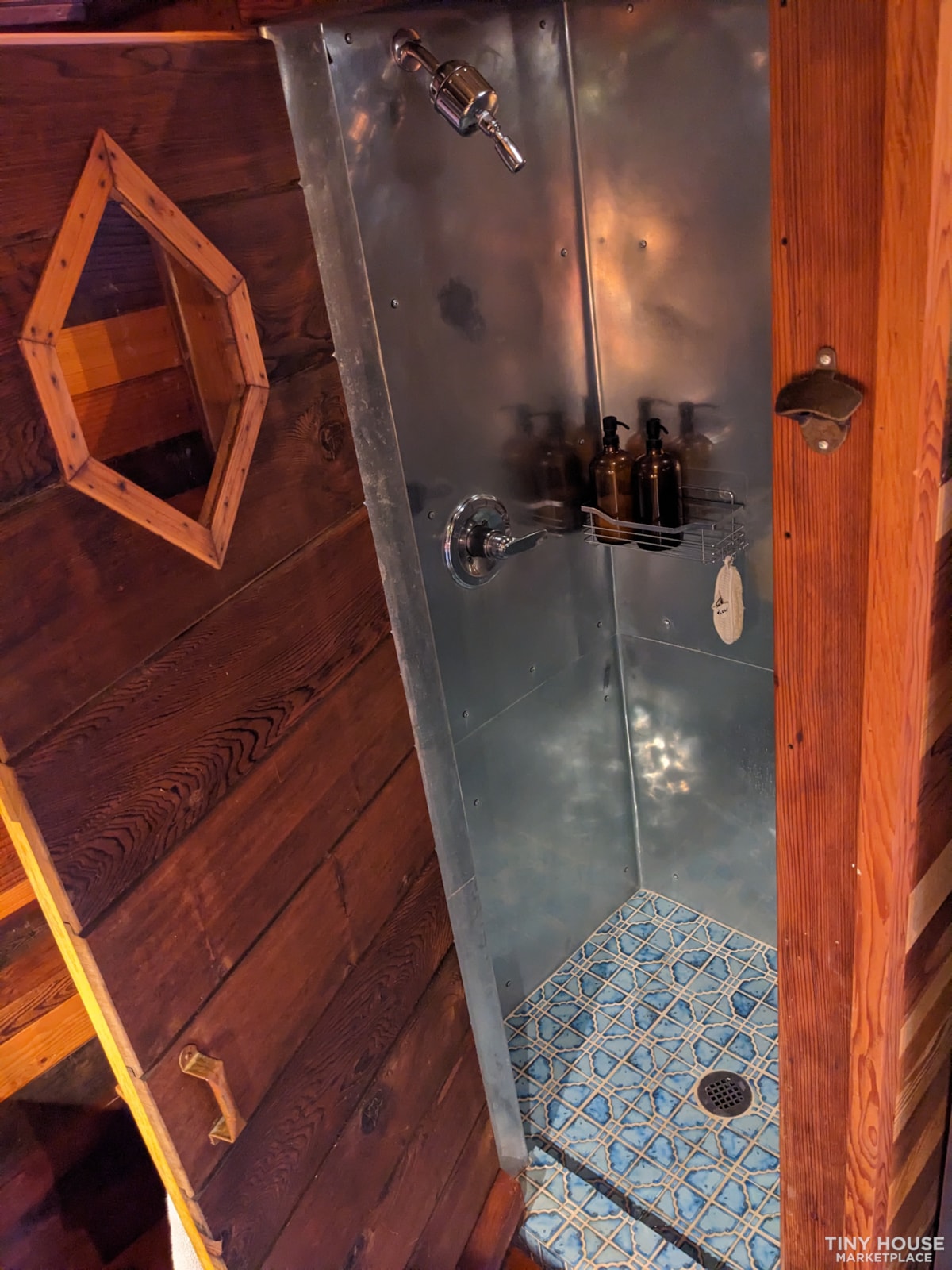 Craftsman Tiny House- Eco-friendly/Non-Toxic - Image 4 Thumbnail