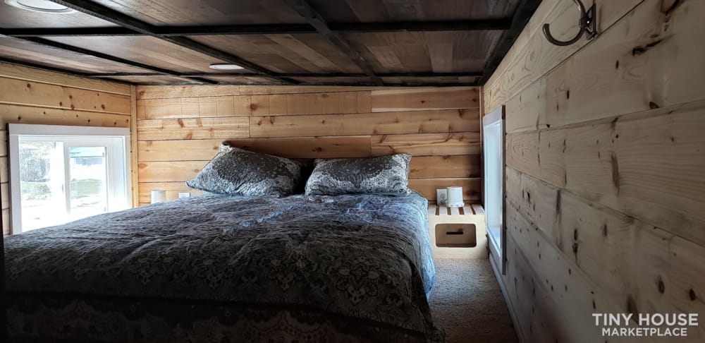 Custom 26 foot tiny house on wheels - Image 4 Thumbnail