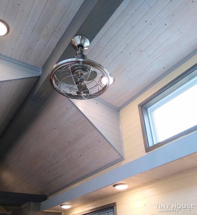 Tiny home for you? Easy upkeep rental? Vacation home?  You decide!  - Image 3 Thumbnail