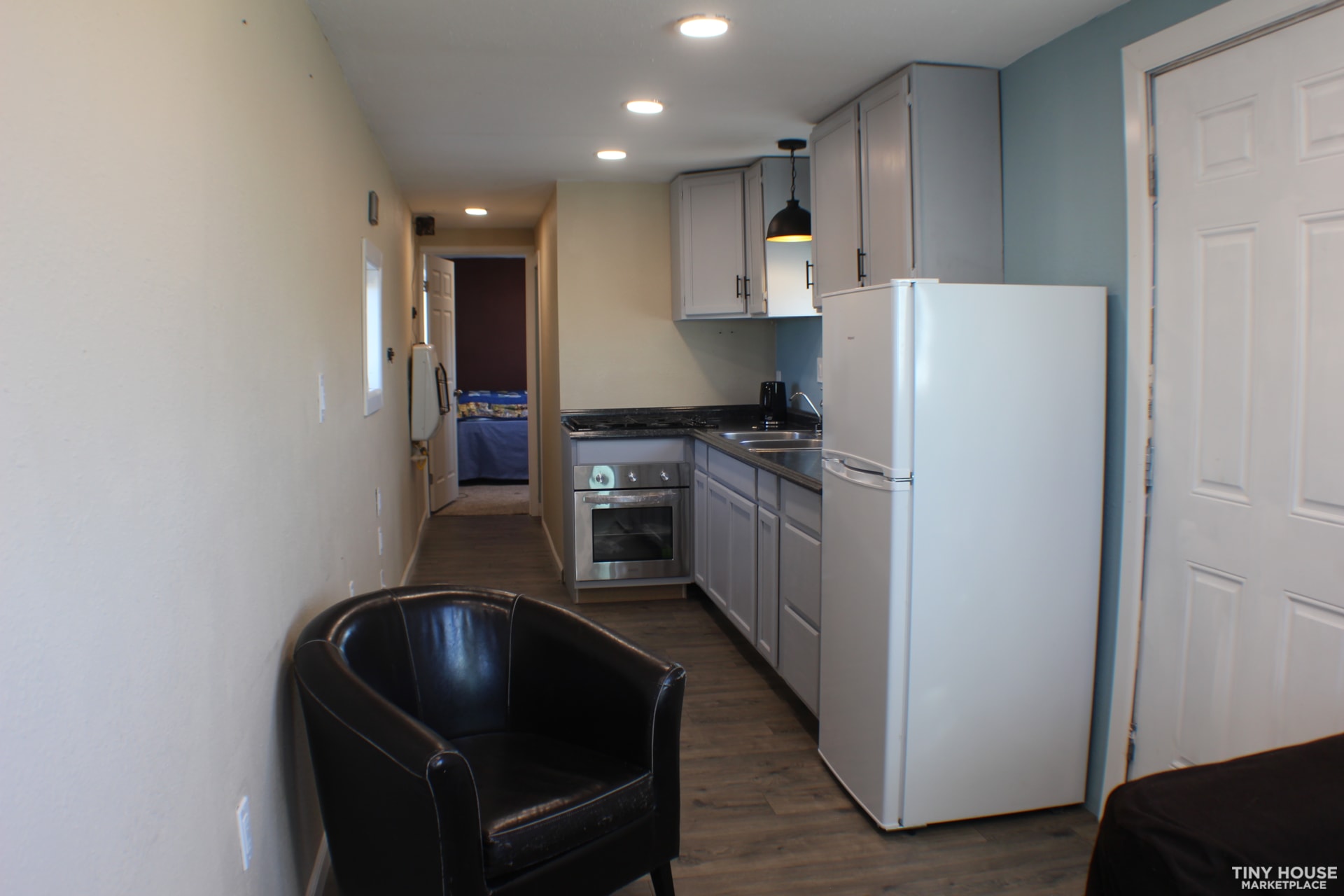 Custom 40ft Shipping Container Tiny Home - 300 Sq Ft, Off-Grid Ready - $50,000 